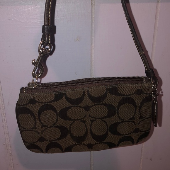 Coach wristlet wallet - Picture 1 of 3